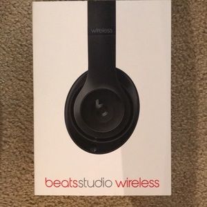 Beats Studio black wireless headphones